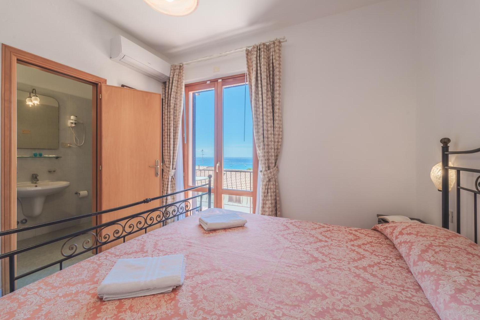 Hotel Lo Scirocco Fetovaia Eksteriør billede